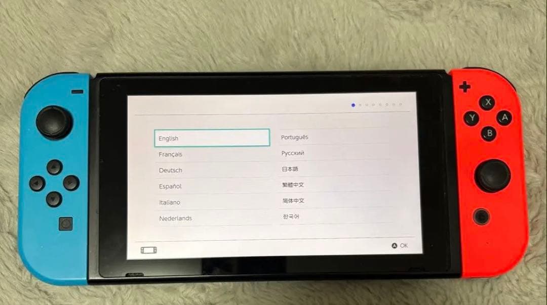 Nintendo Switch 本体 青/赤 Joy-Con 【格安】
