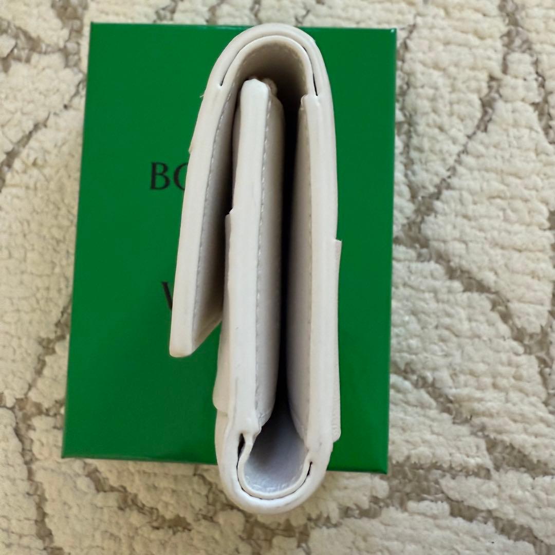 Bottega Veneta ホワイト三つ折り財布美品