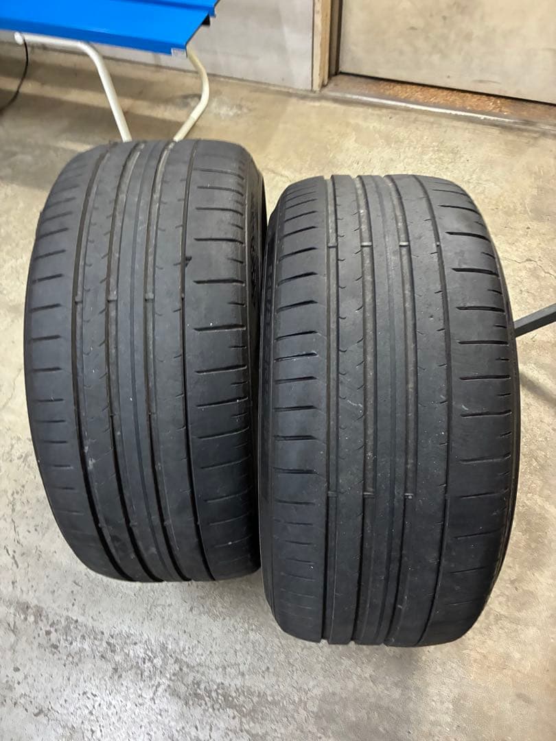 ま*ん様 ピレリ　P-ZERO 245/35ZR19 2023年　パンク歴なし