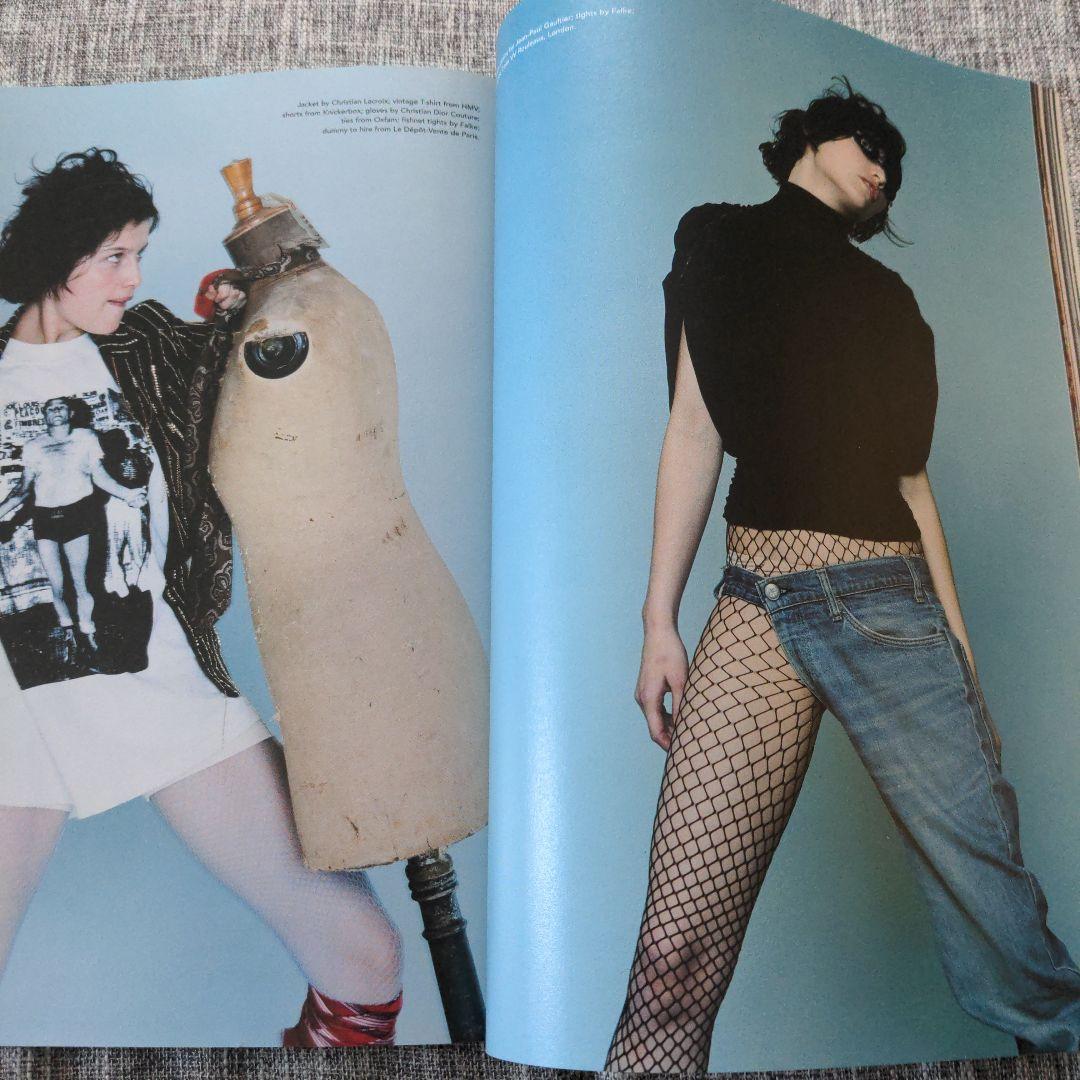 アート・デザイン・音楽 ID june 2001 Laetitia Casta