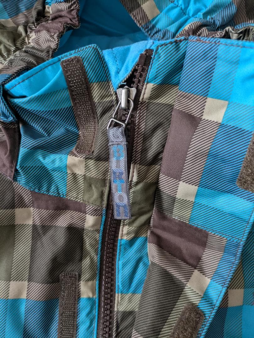 BURTON未使用　スノーボードウエア　ボーイズ