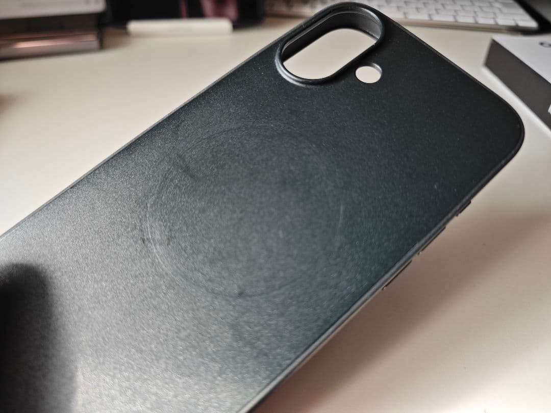 iPhoneアクセサリー Clicks Keyboard for iPhone 16 Plus