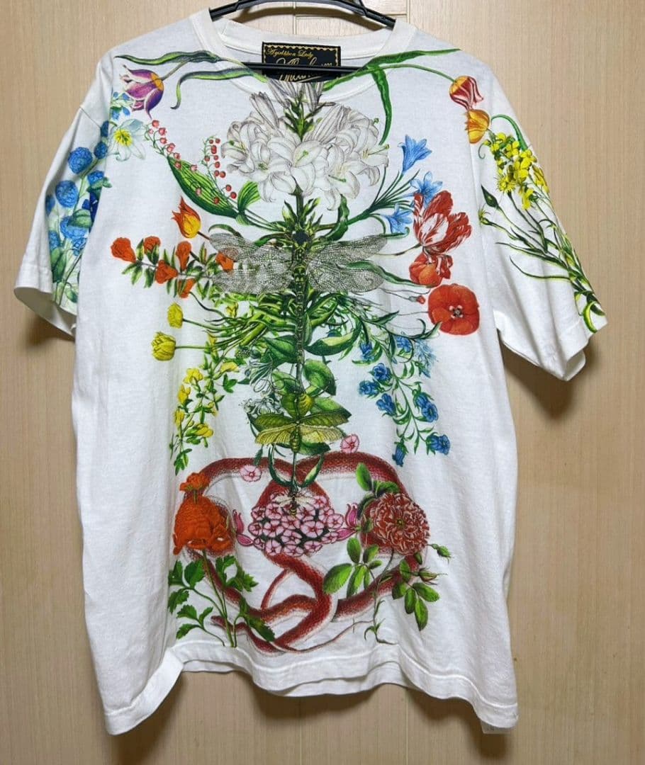 あちゃちゅむ 最終値下げ♥お花の体Tシャツ