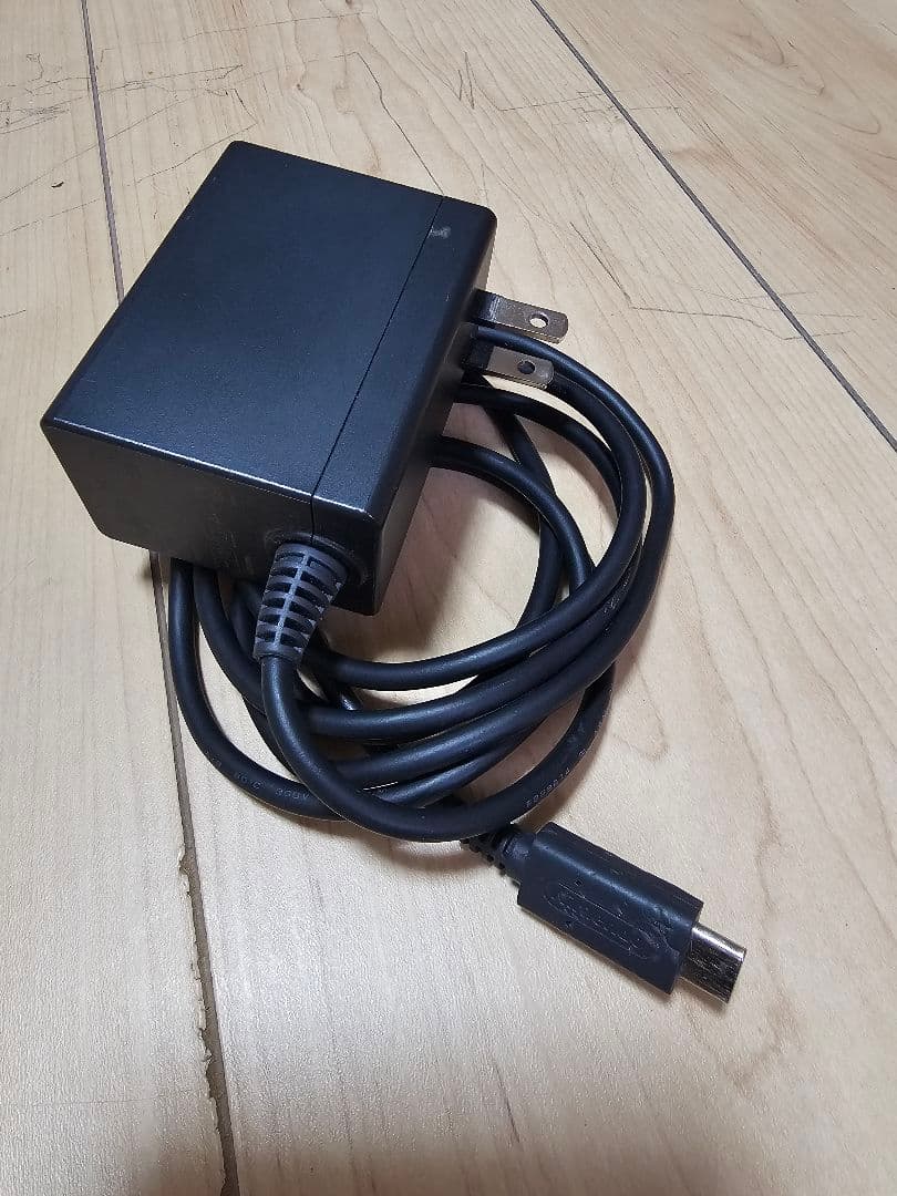 ​【豪華ソフト7本セット】Nintendo Switch 本体（液晶美品・箱なし