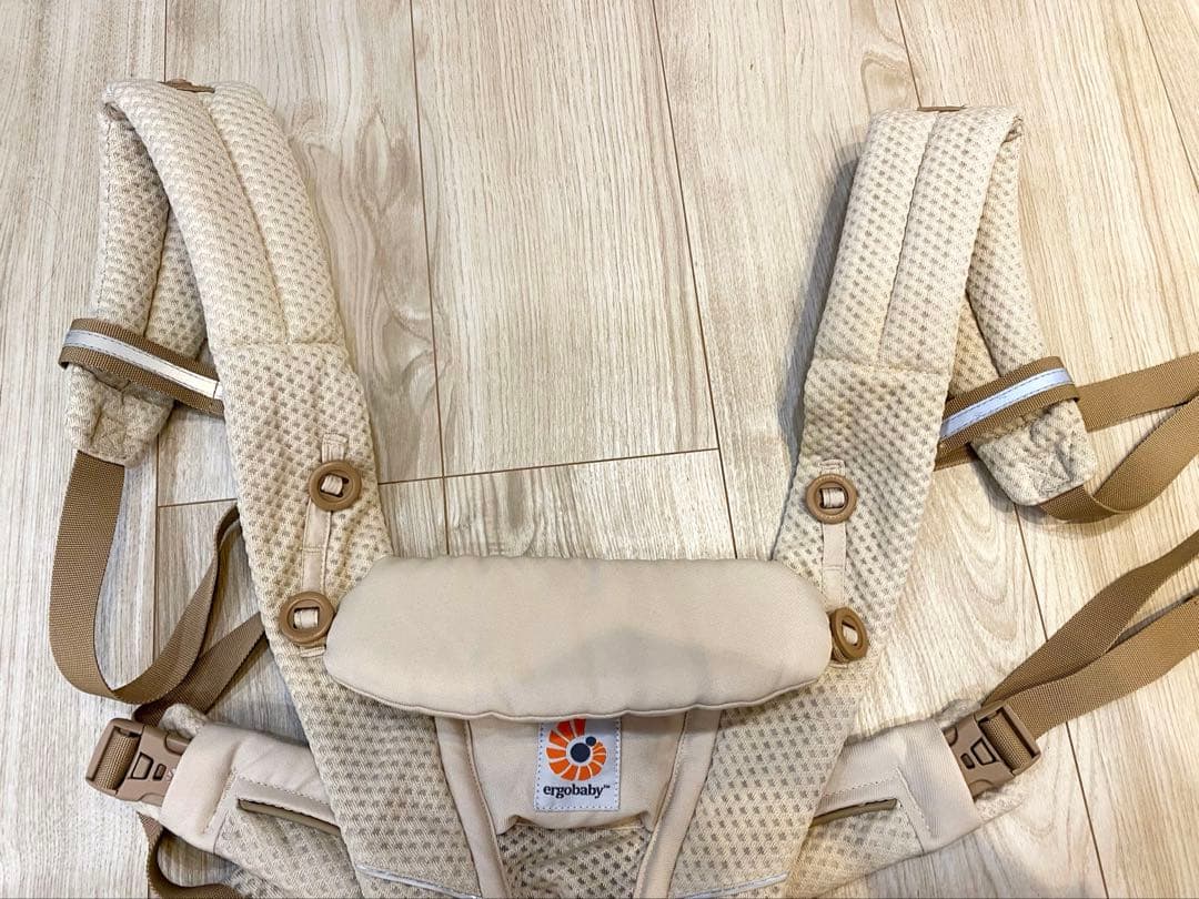エルゴベビーオムニブリーズergobaby OMNI Breeze 抱っこ紐