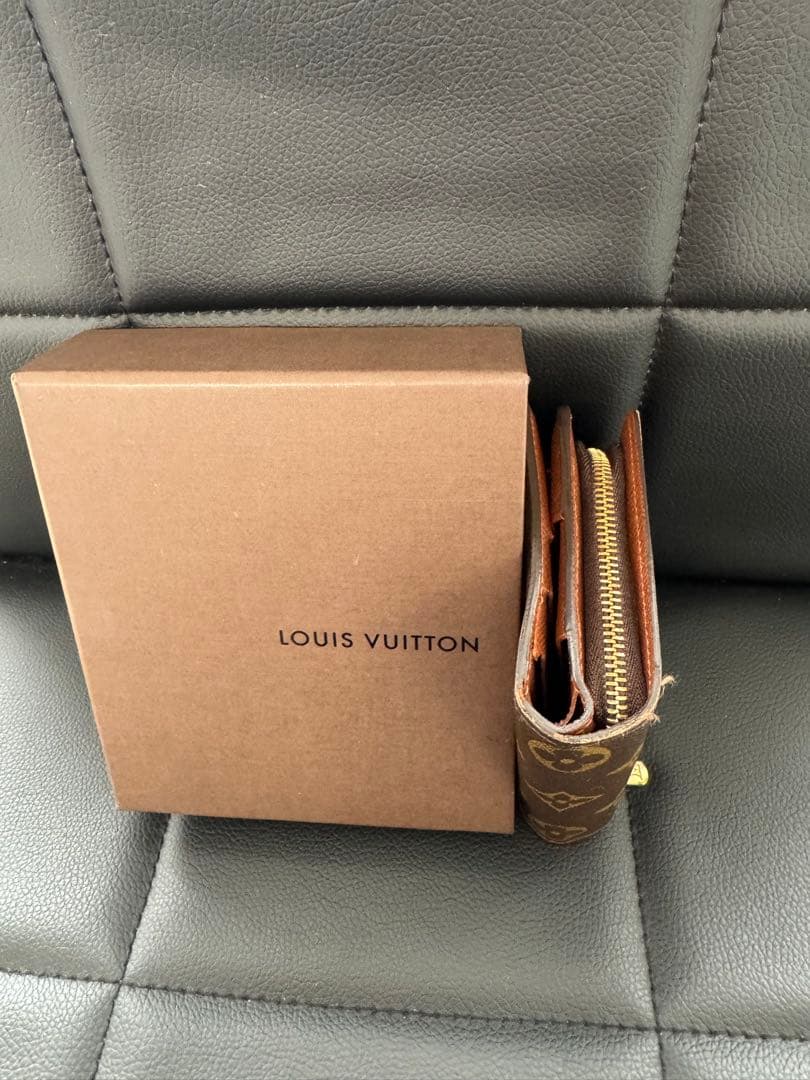 【値下げ】LOUIS VUITTON コンパクト・ジップ