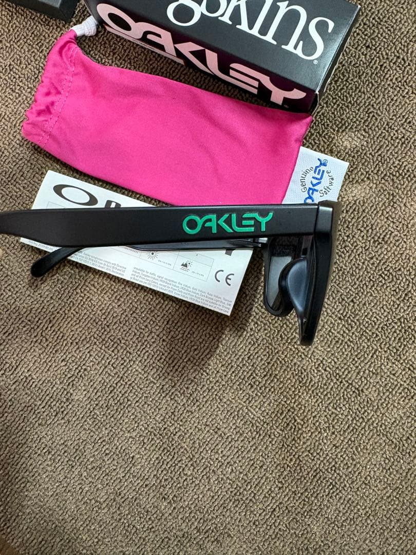 Oakley Frogskins グリーン　一度使用