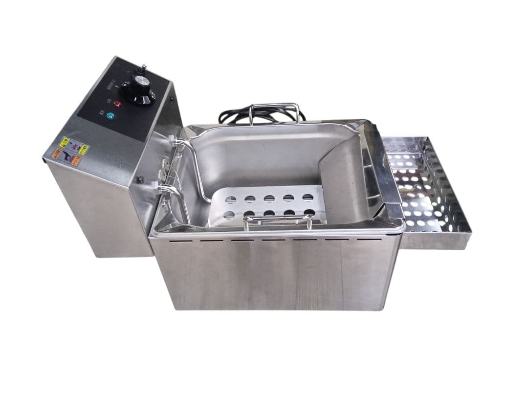 【美品】TANICO 電気フライヤー 4～8L ミニ卓上タイプ TCFL-8T