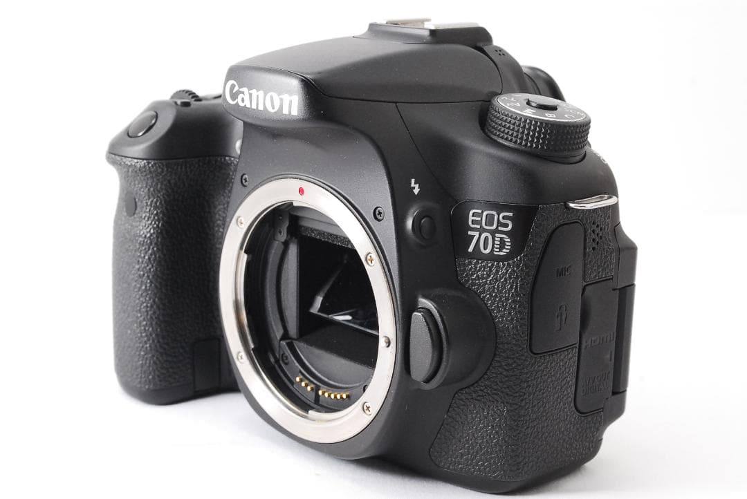 美品 キャノン EOS 70D Wi-Fi スマホ転送OK 一眼レフ 手ぶれ補正