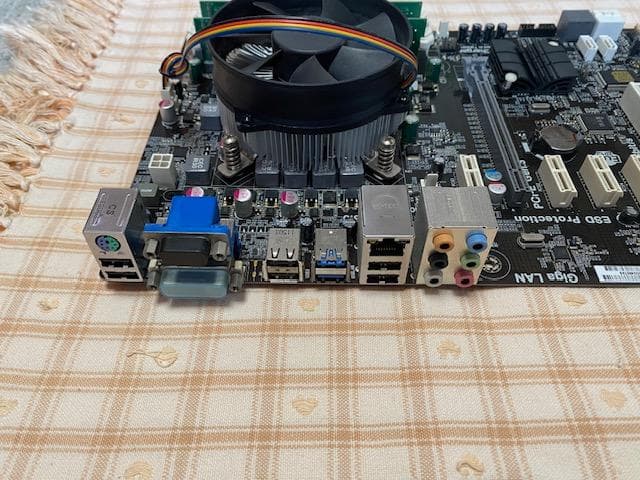 CPU Core i7-3770K + Z77 + DDR3 8GB