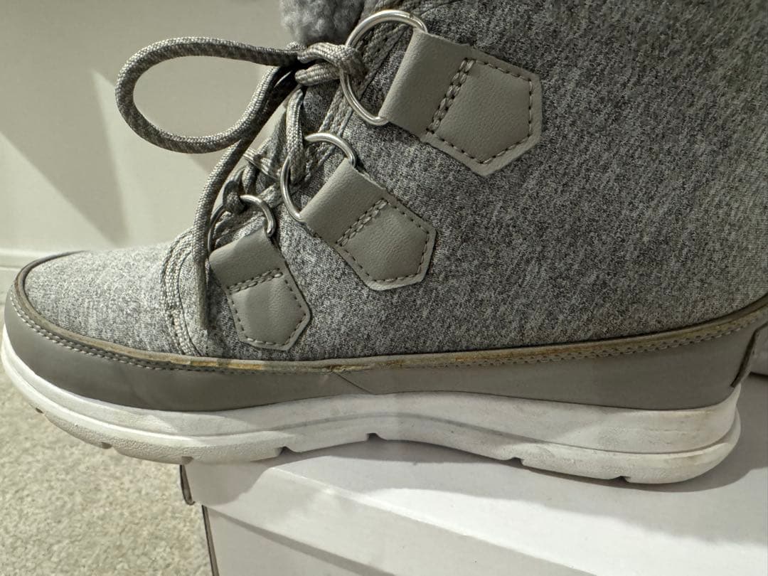 SOREL グレー 冬用ブーツ