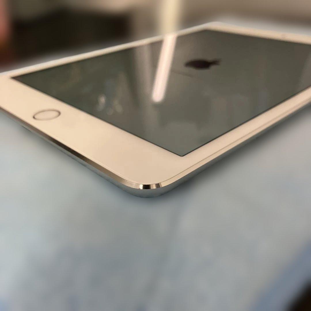 iPad本体 Apple iPad mini 4 128GB