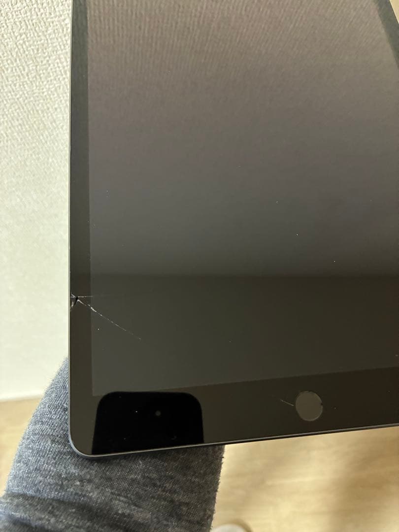 iPad 第9世代　Wi-Fiモデル　スペースグレー　64GB ジャンク品