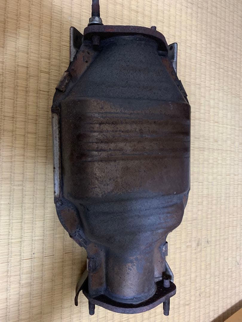 C35ローレル R34スカイライン　純正触媒