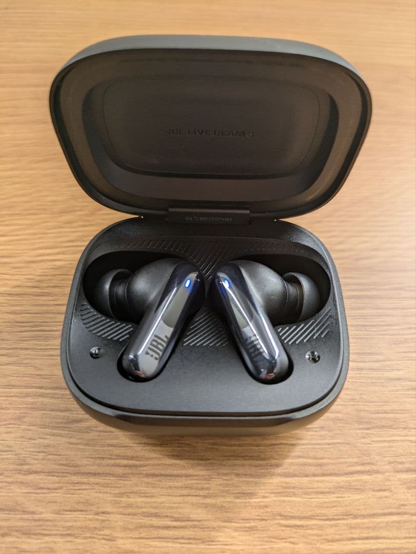 【超美品】JBL LIVE BEAM 3 ワイヤレスイヤホン