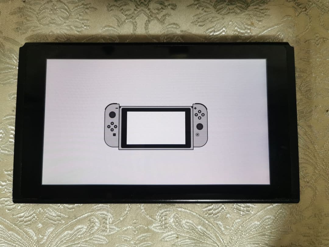 Nintendo Switch 本体 HAC 001 ジョイコン無し
