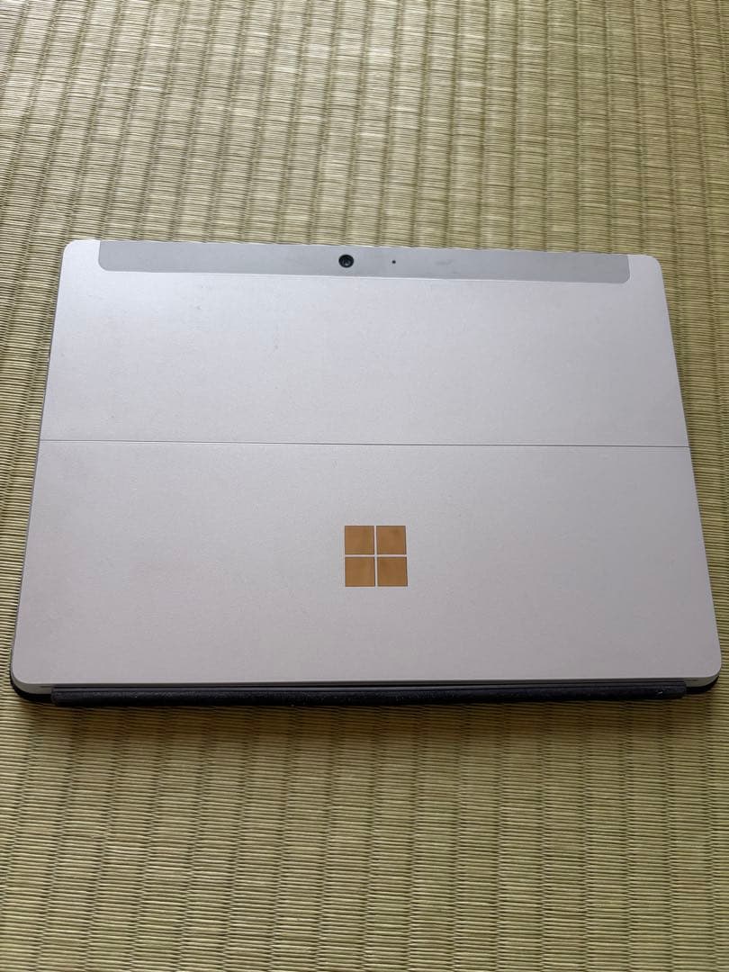 Microsoft Surface go3 本体 充電器付き　128GB
