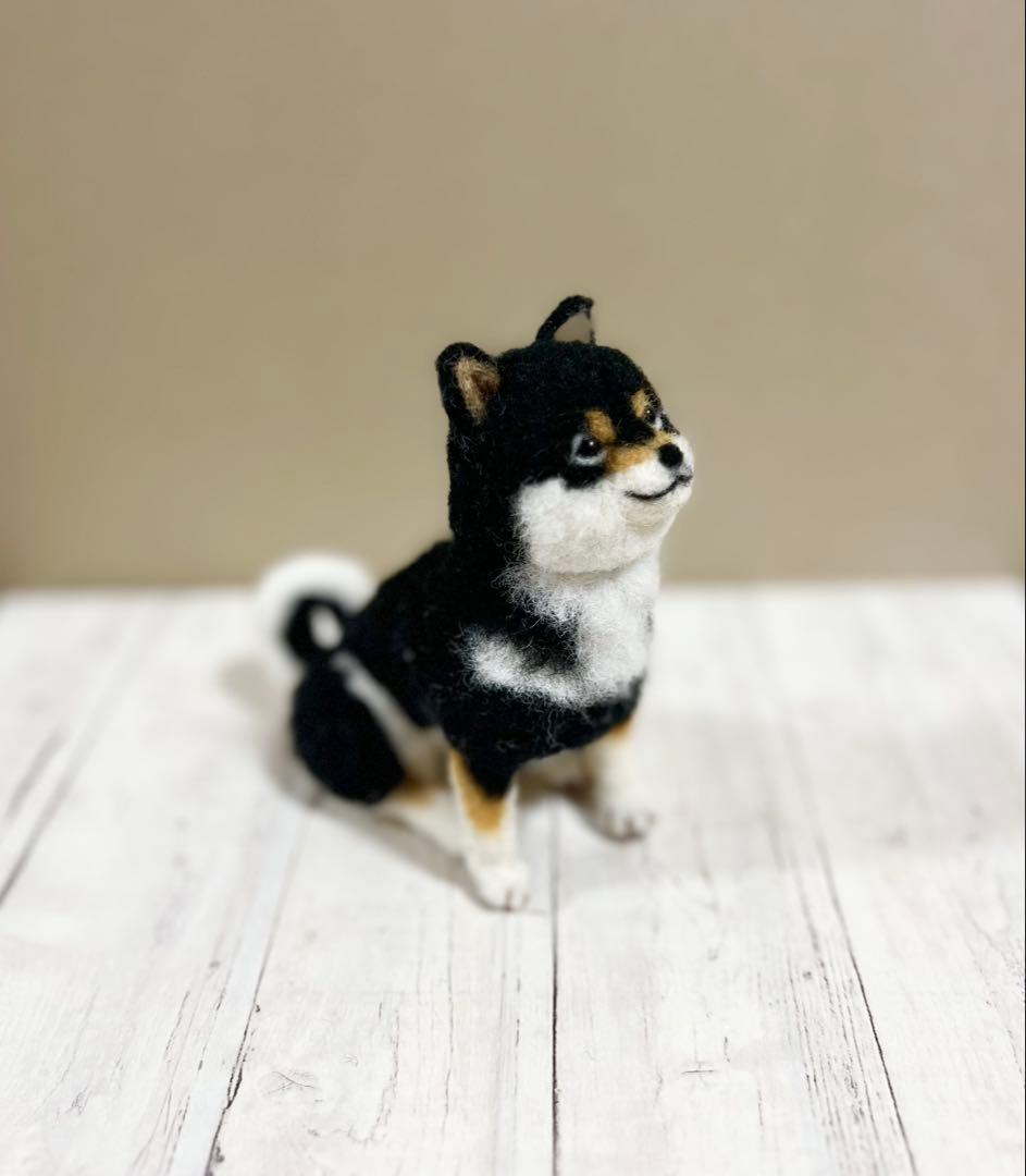 柴犬　羊毛フェルト　黒柴　ハンドメイド