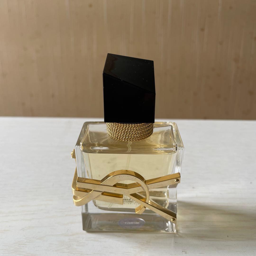 イヴ・サンローラン リブレ オーデパルファム 30ml 箱あり