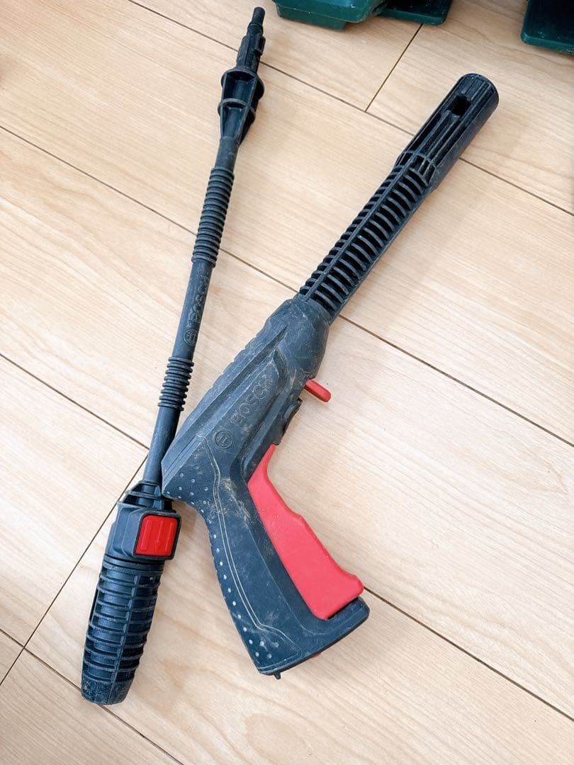 ボッシュBOSCHの高圧洗浄機 EasyAquatak 110 EA110