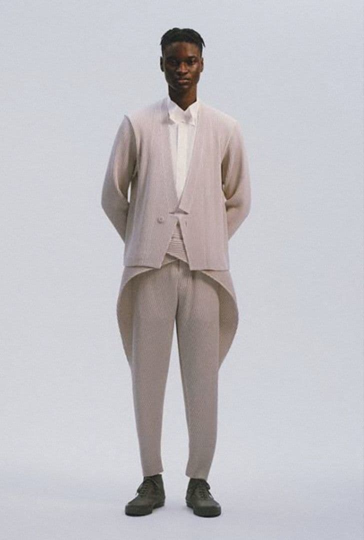 【美品】23SS TUXEDO PLEATS ジャケット