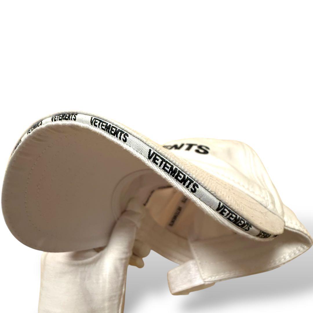 【極美品】VETEMENTS ベースボールキャップ