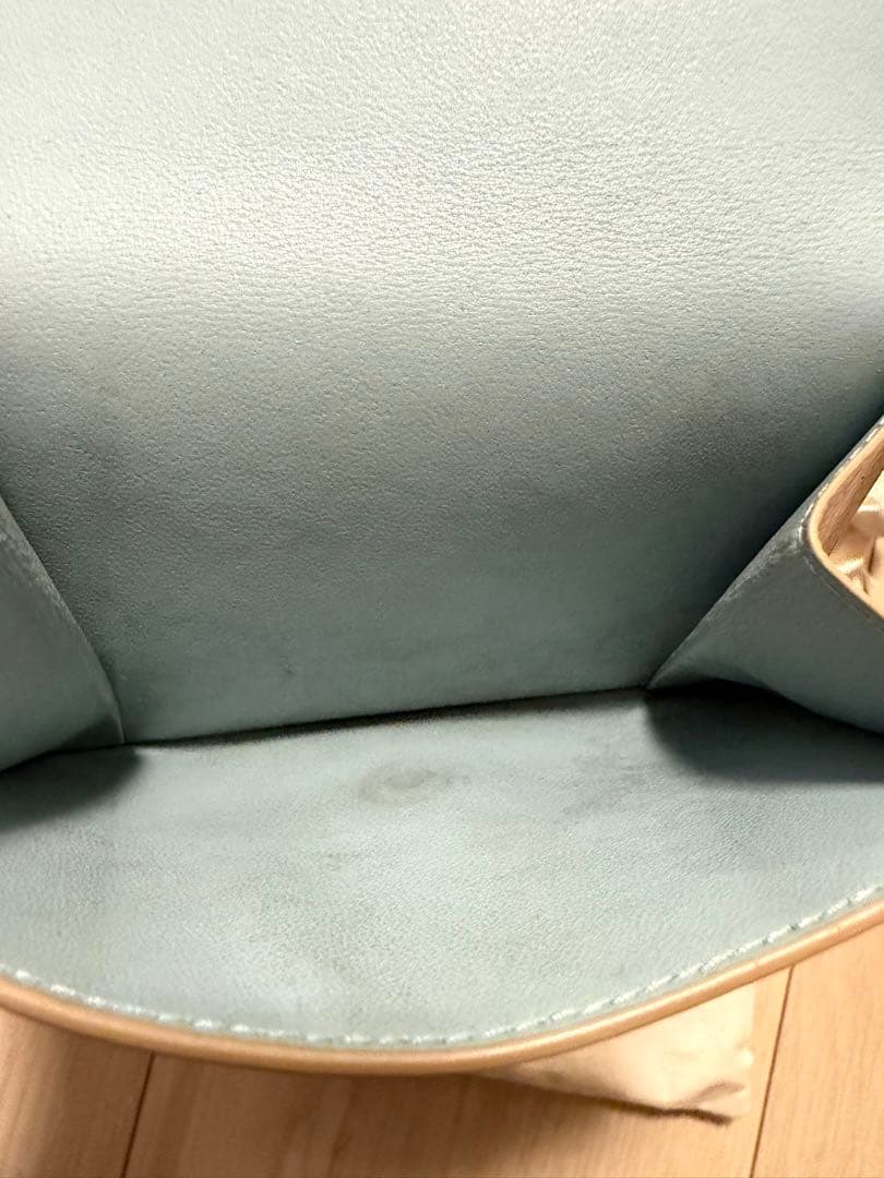 marni ベージュ 三つ折り財布