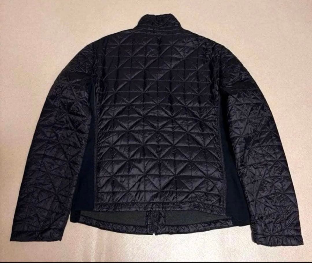美品 ARMANI COLLEZIONI 伸縮性 Quilted Jacket