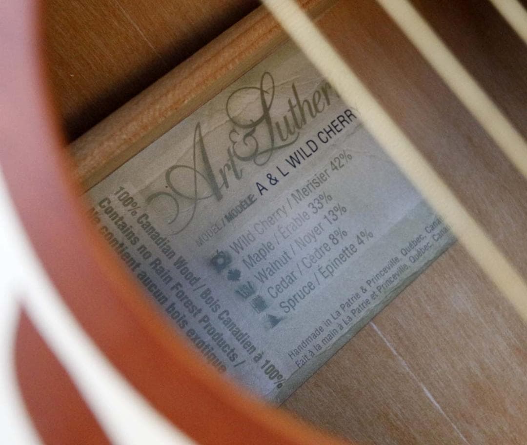 ■Art&Lutherie アート＆ルシアー■アコースティックギター■難あり