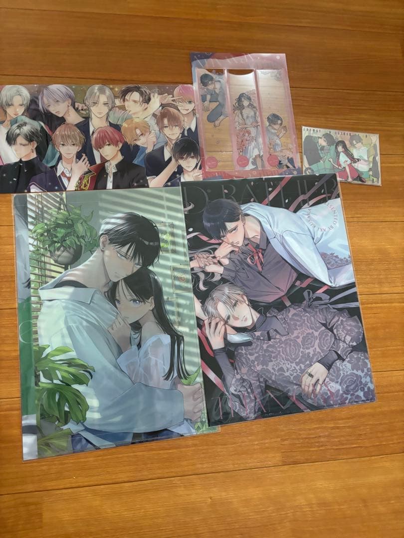 バラ売り不可　どうせ泣くなら恋がいい 1-10 初版帯付き　特典付き