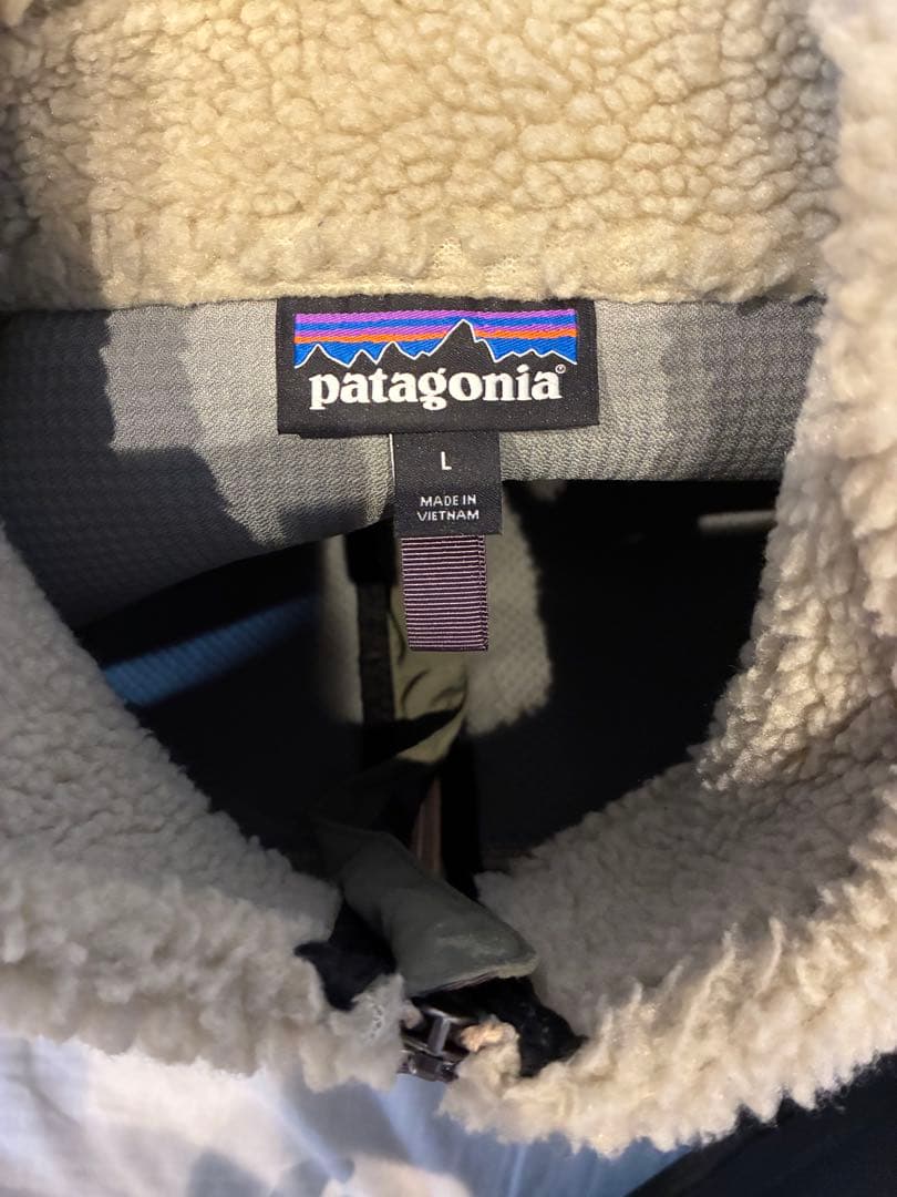 bodyblow　Patagonia フリース ベスト クリーム/カーキ