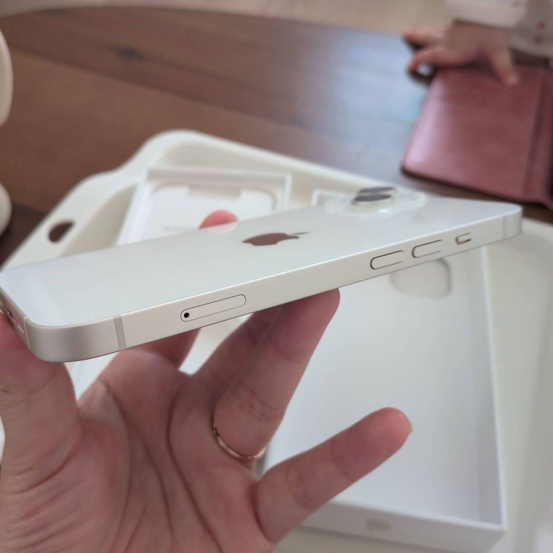iPhone14 128GB スターライト