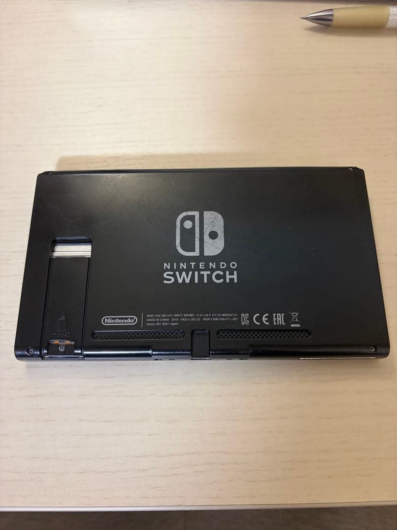 ま*き様 Nintendo Switch 本体のみ2019年バッテリー強化板