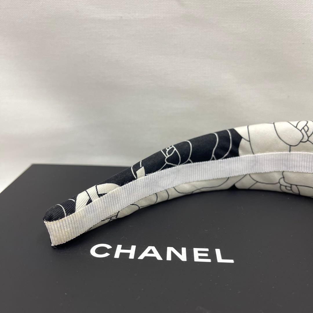 CHANELシャネル★カメリアシルク☆白黒ヘアアクセサリー・カチューシャ