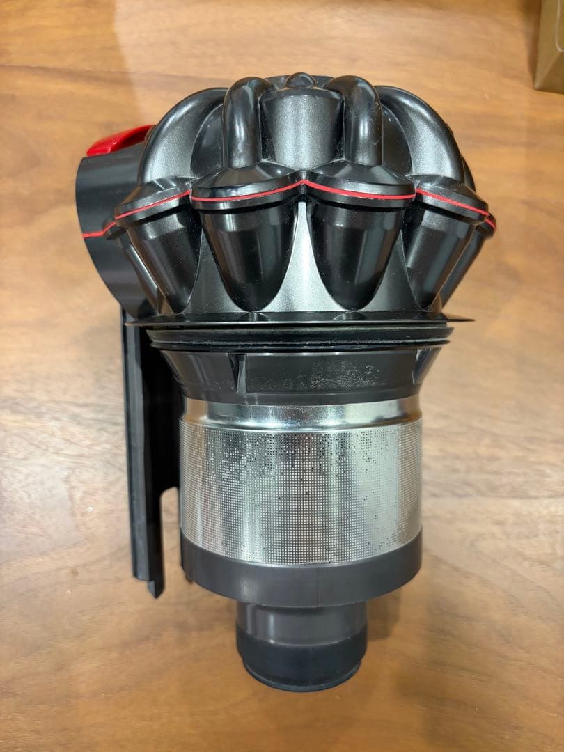 【箱付】Dyson V8 fluffy(フィルター新品)※一部非純正品