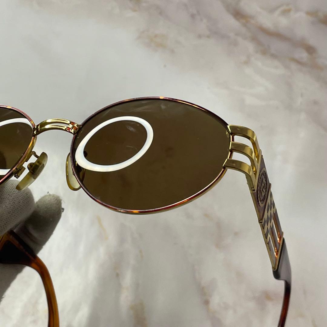 しばさん専用 fendi フェンディ オーバル y2k レトロ モード サングラ