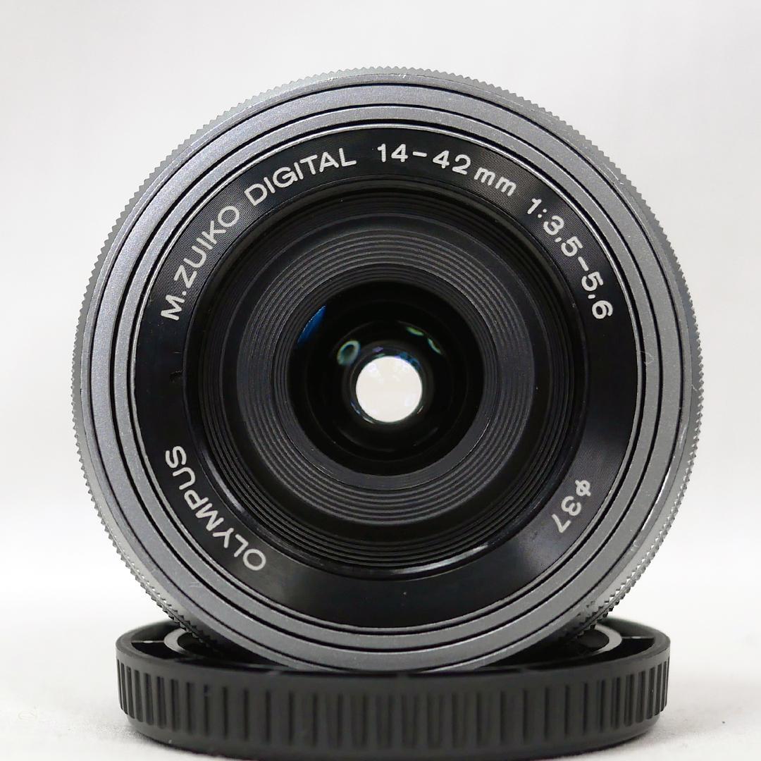 オリンパス 電動パンケーキレンズ M.ZUIKO 14-42mm シルバー