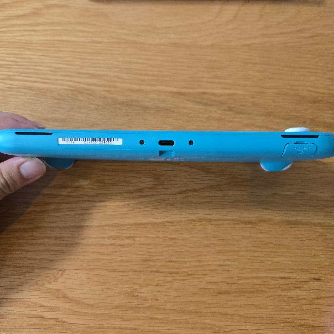 Nintendo Switch Lite　ブルー 本体 充電ケーブル付き