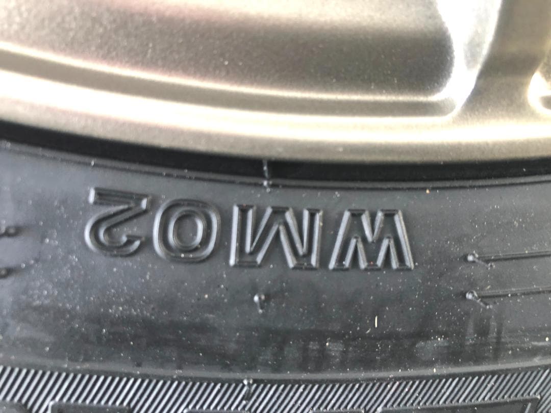 りゅう①2本新品25年製185/65R15ダンロップ WINTER