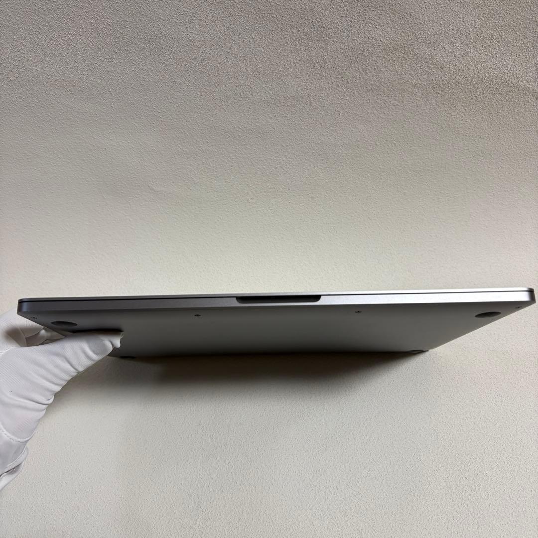 MacBook Pro 13インチ 2019 Corei5/8GB/SSD256