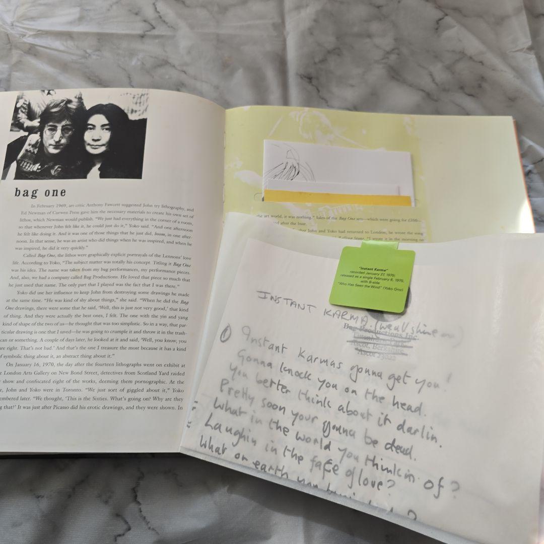 LENNON legend ジョン・レノン 洋書 写真集 CD付 メモラビリア