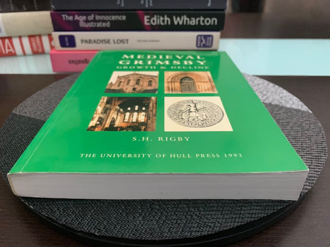 洋書 Medieval Grimsby: Growth & Decline