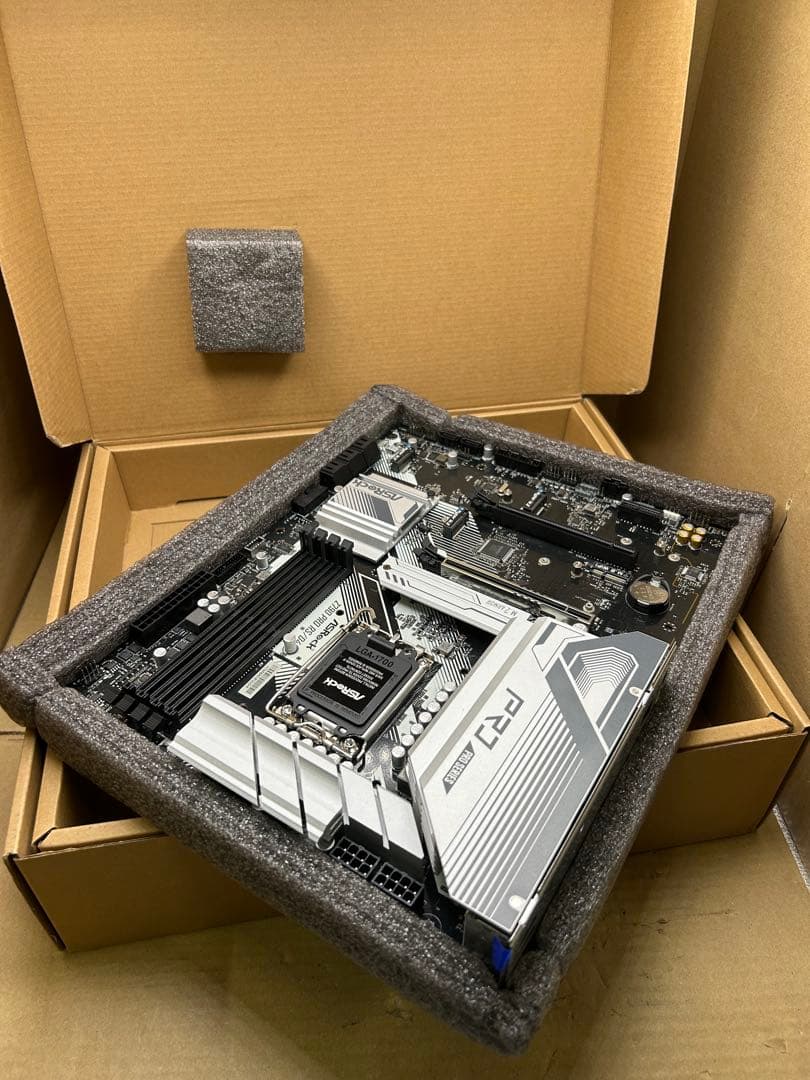 ASRock Z790 PRO RS/D4 マザーボード