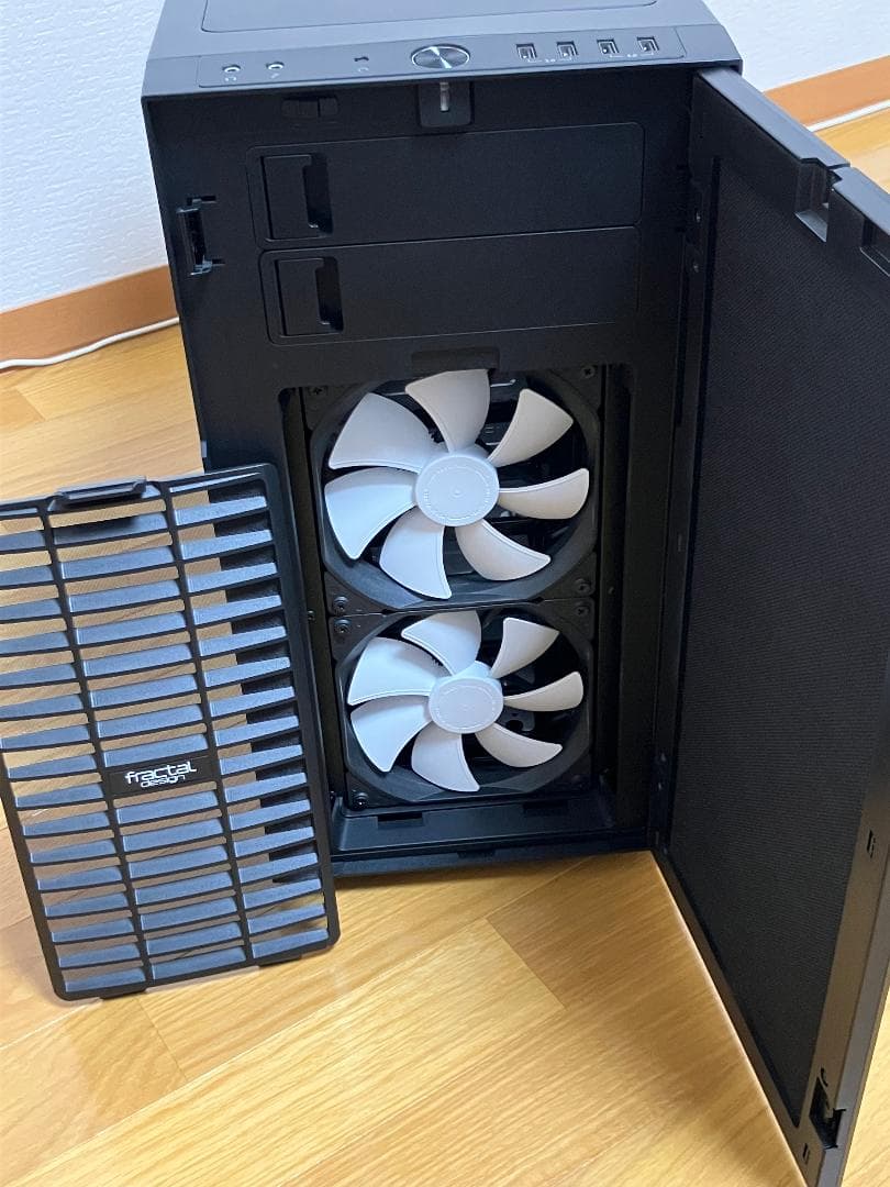 【中古】Fractal Design Define R5