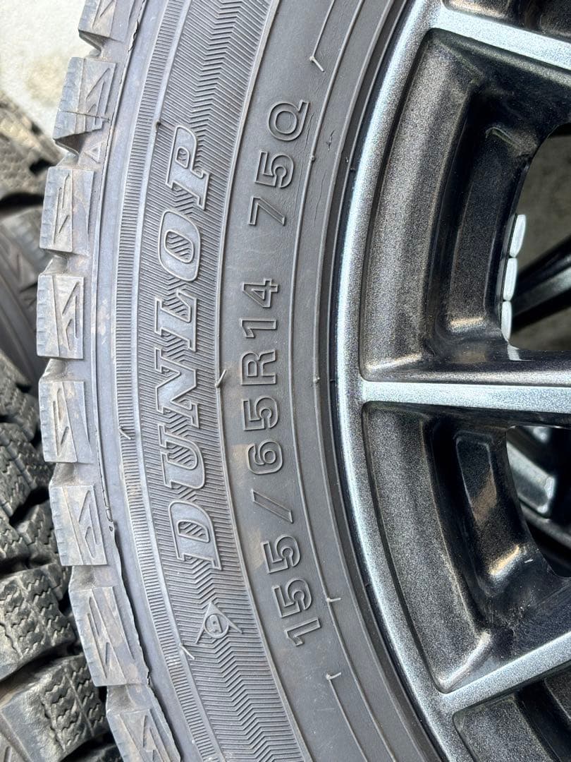 ダンロップ スタッドレスタイヤ 155/65R14 4本セット
