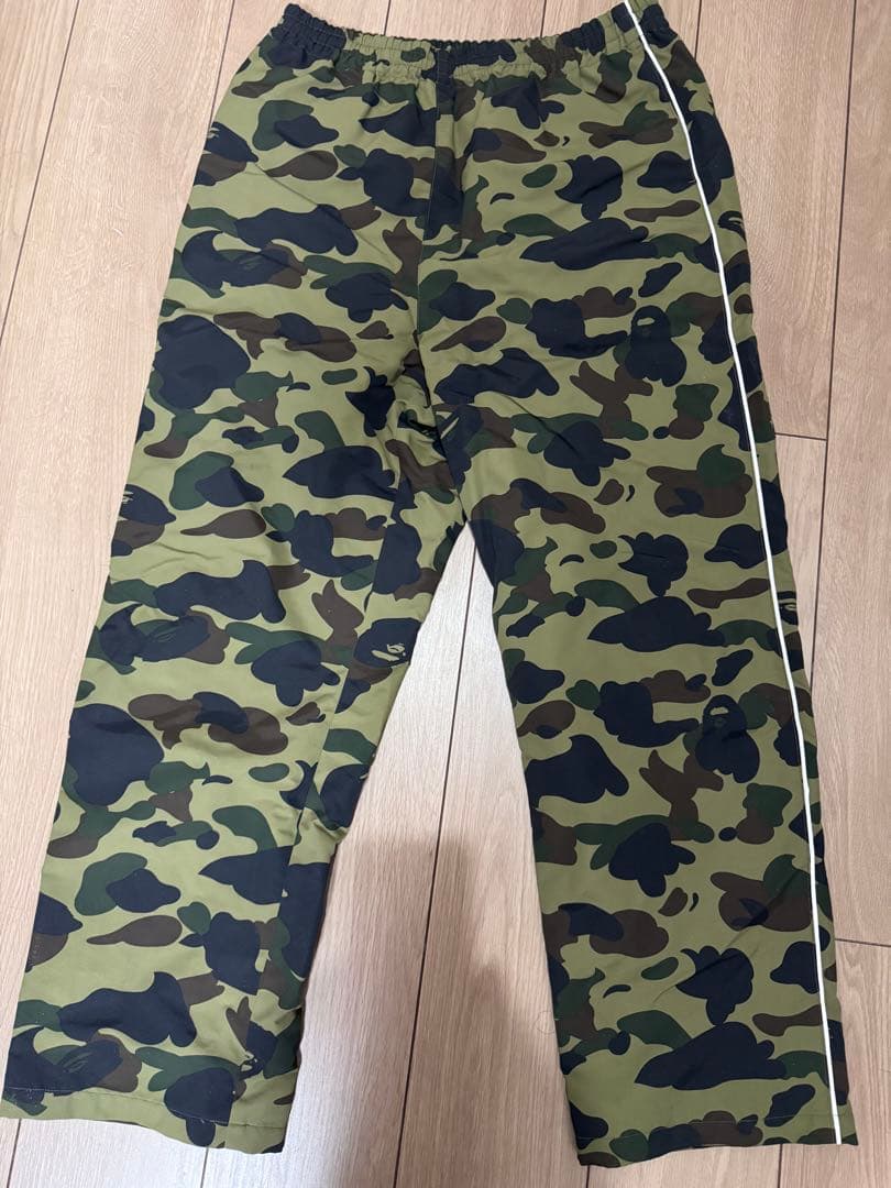 A BATHING APE® BAPE
