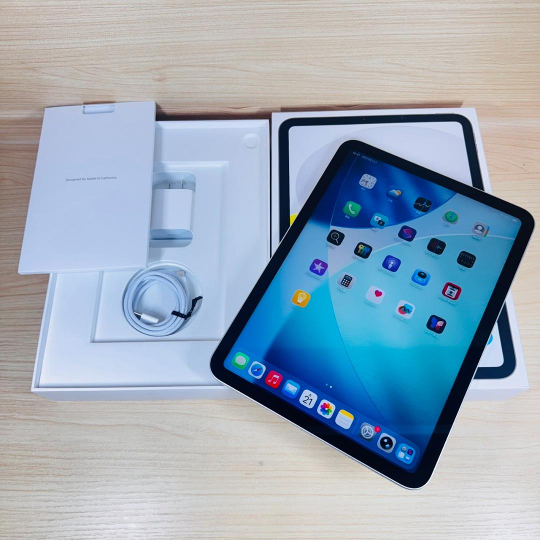 P16 未使用に近い iPad 第11世代 A16 128GB おまけ付き