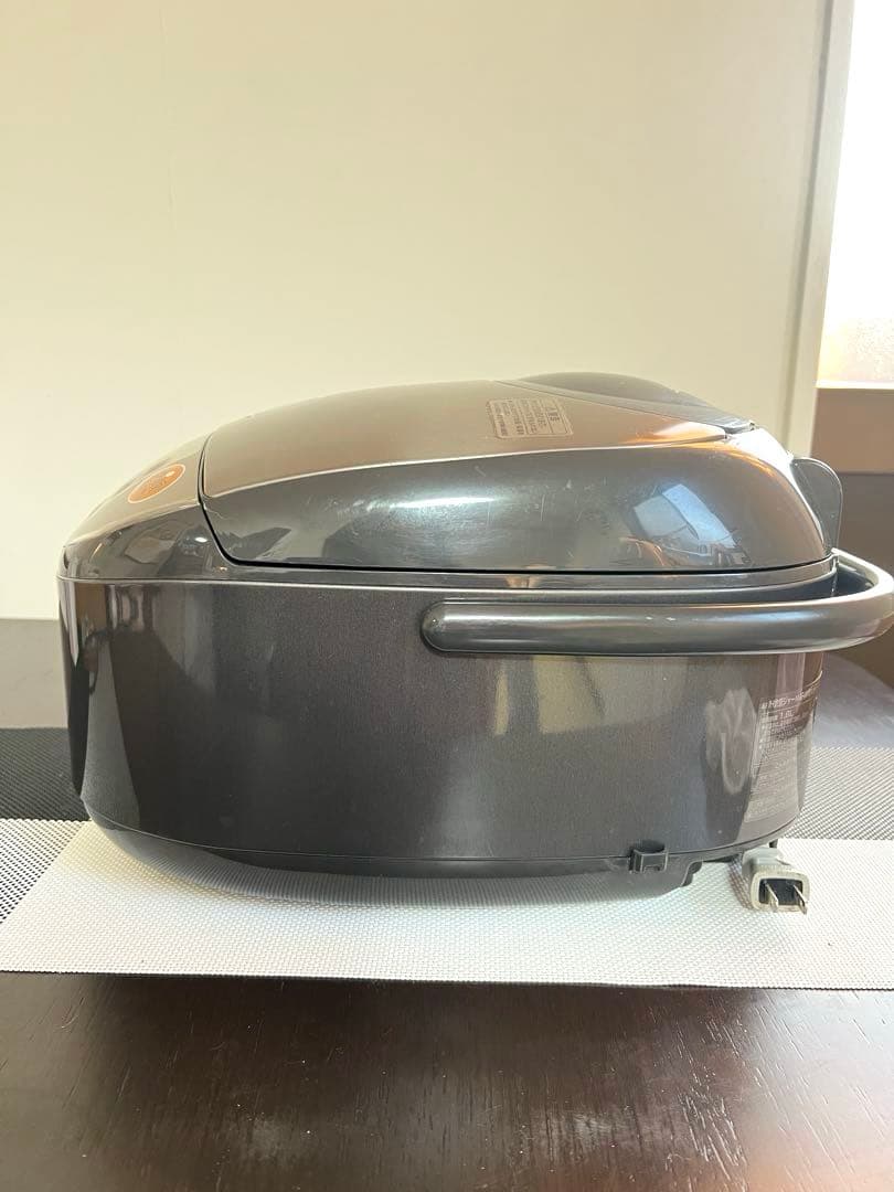 【1升炊き·美品】象印IH炊飯ジャー 極め炊きブラウン 豪熱沸とうIH大容量