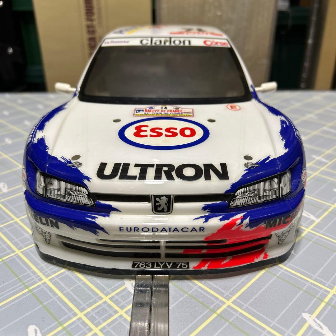 モコ タミヤ　プジョー306MAXIボディ ラリーカラー