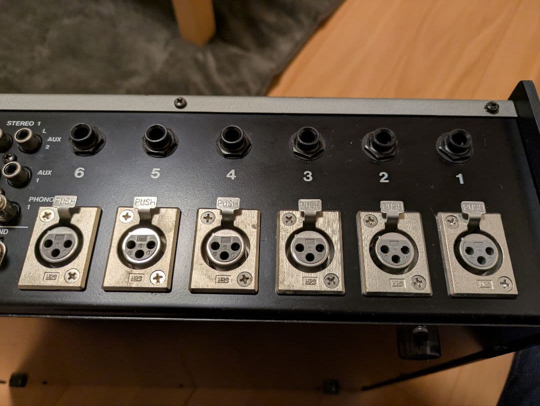 Roland RM-84ビンテージアナログミキサー(簡易チェック済)夏季値下げ中